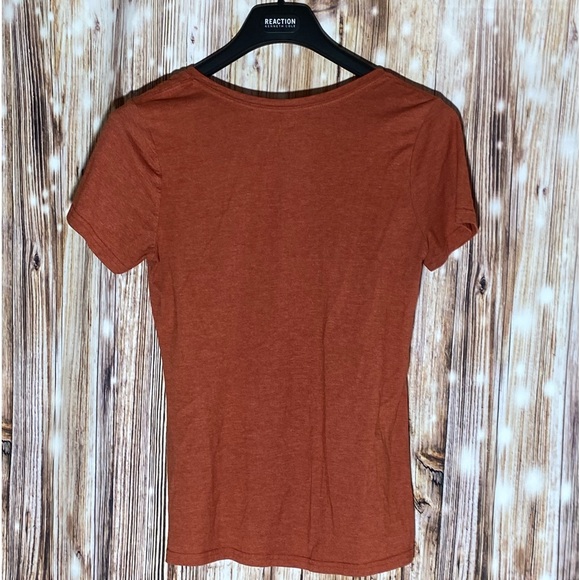 Lot Of 2 Time And Tru V-Neck Tees Small Burnt Orange & Gold Mustard - Picture 9 of 15